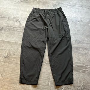 Old Navy Stretchtech Cropped Tapered Pants
